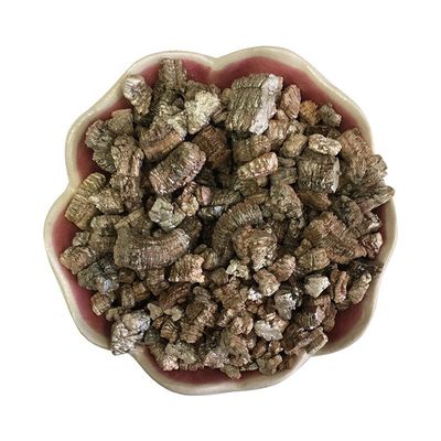 黄金型脱皮バルミキュライト 40-60 メッシュ 1-3mm 2-4mm 3-6mm 4-8mm 価格で花のために